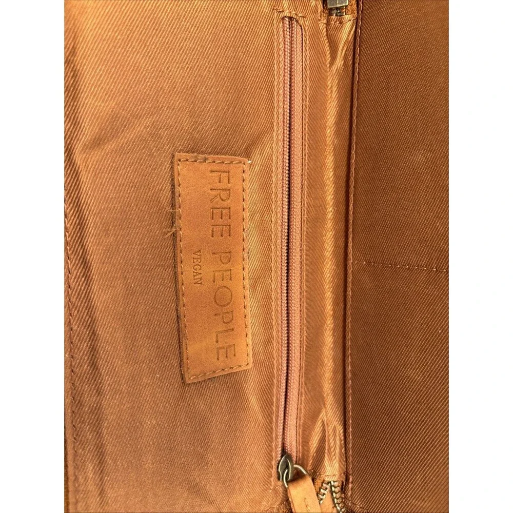Free‎ People Vegan Leather Brown Wallet Wristlet